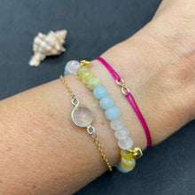 Charger l'image dans la galerie, bracelet cordon rose fuchsia signe infini