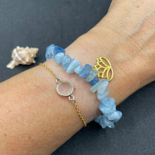 Charger l&#39;image dans la galerie, bracelet Aiguemarine bleu clair femme fleur de lotus
