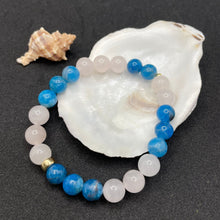 Charger l&#39;image dans la galerie, bracelet femme apatite bleue quartz rose détails gold filled or 14 carats