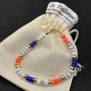 bracelet en pierres  semi-précieuses colorées pour femme lapis lazuli bambou de mer teinte corail howlite